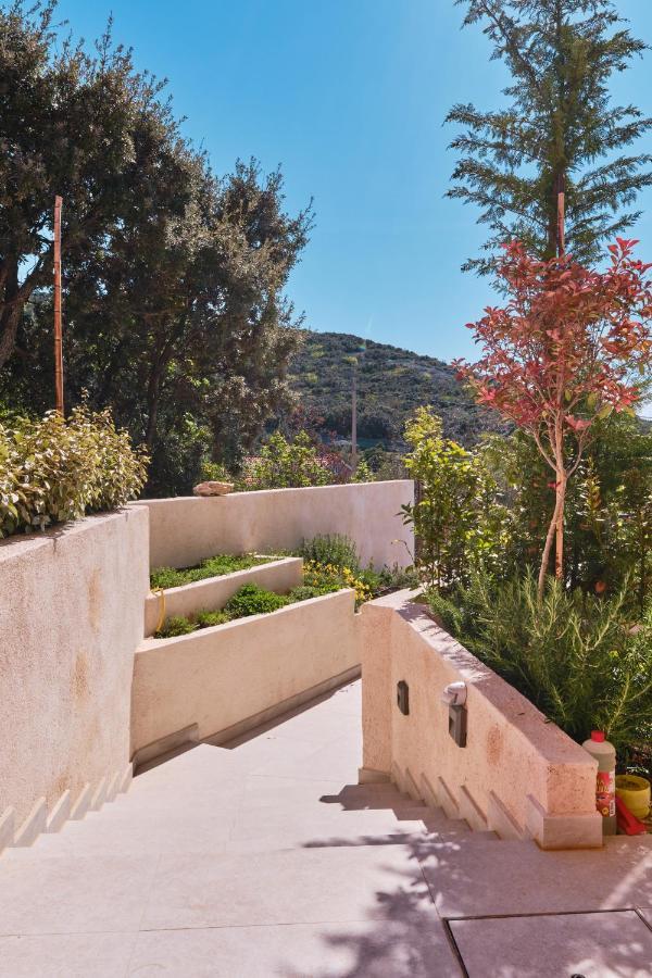 Meacres Sun Villa Miholascica Exterior photo